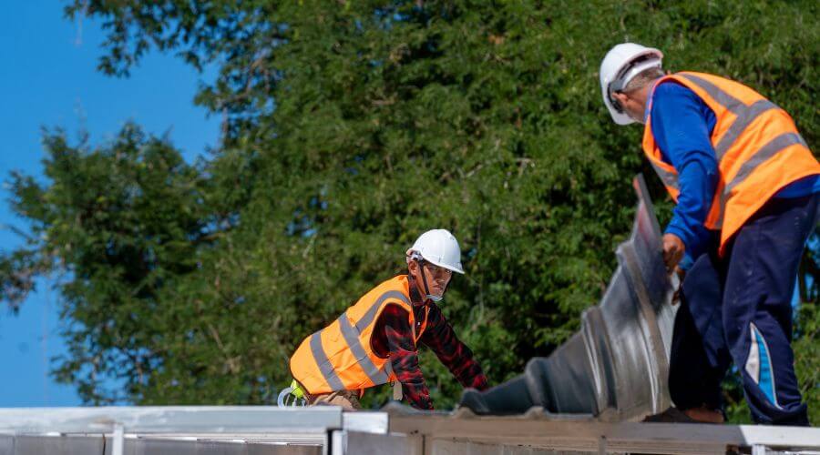 Professional gutter cleaning in Glenfield, NY